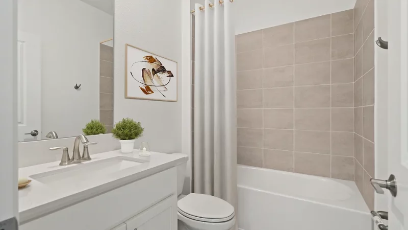 olh_3014_pic_alexanderpalm_bath4_f2_7_28_25