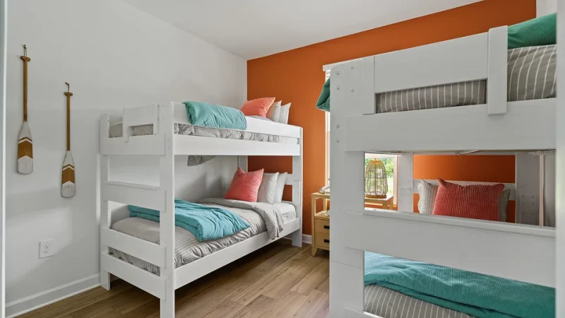 olh_3275_pic_majestypalm_bed5_2of2_f2_7_28_25