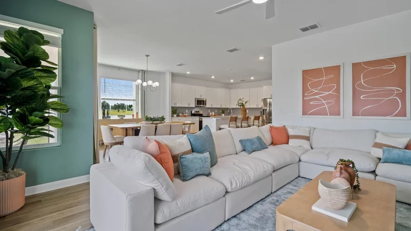 olh_3275_pic_majestypalm_family_2of2_7_28_25