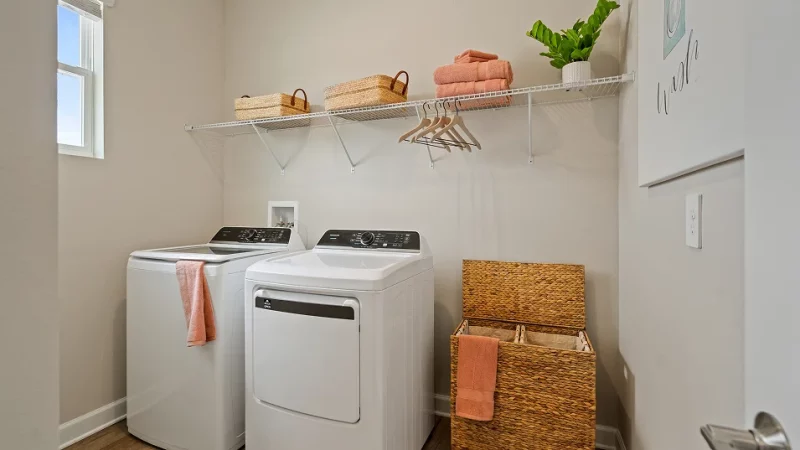 olh_3275_pic_majestypalm_laundry_f1_7_28_25